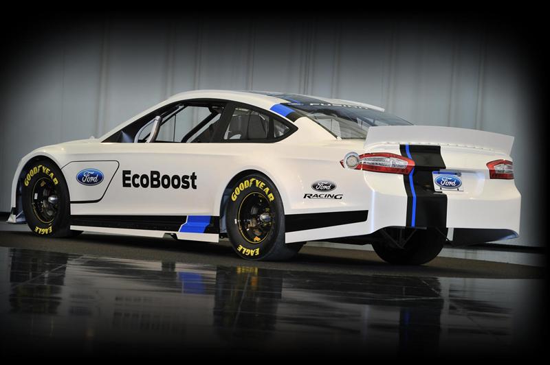 NASCAR: Ford presentó el nuevo Fusion que correrá desde ...