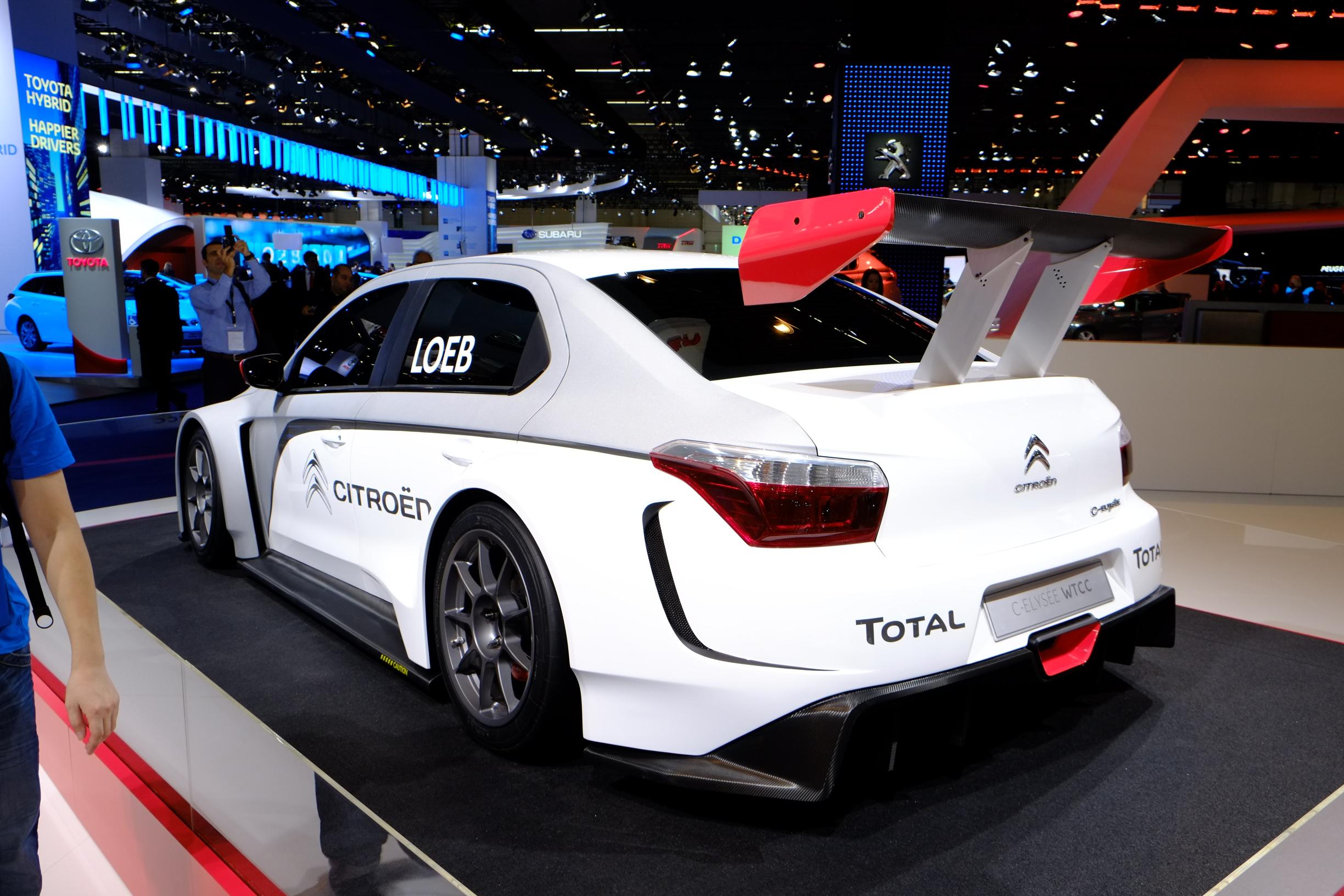 Citroen C-Elysée WTCC #37 3rd R2 Race of Qatar, World Champion 2016 José María L