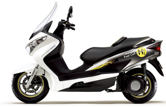 Suzuki venderá en Europa la primera moto a pila como combustible