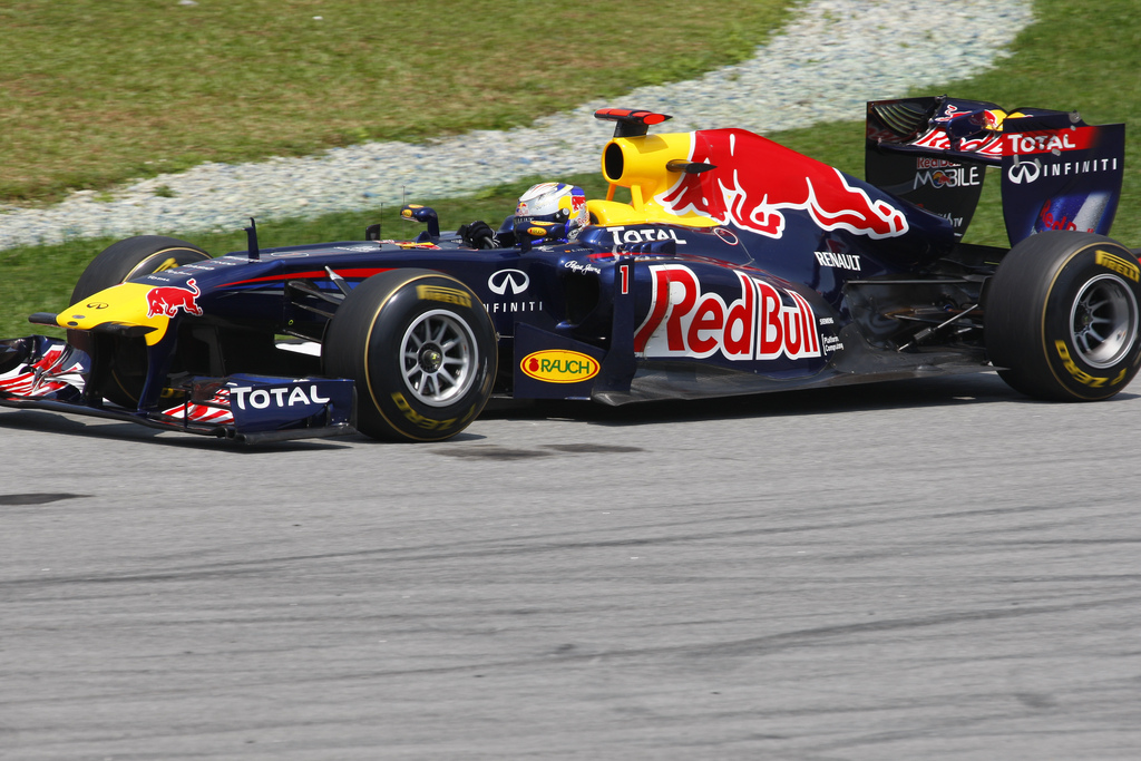 F1: Apretada pole de Sebastian Vettel en Malasia, Maldonado y Pérez viven una algo decepcionante clasificación