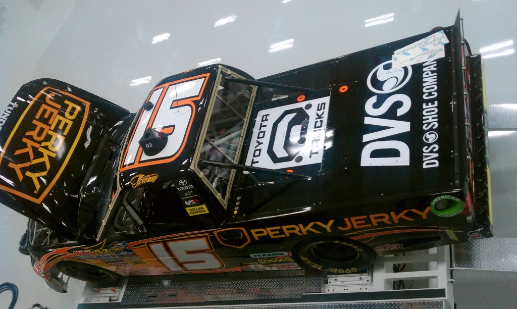 Todo lo que tienes que saber para seguir el debut de Kimi Raikkonen en la Truck Series de NASCAR mañana