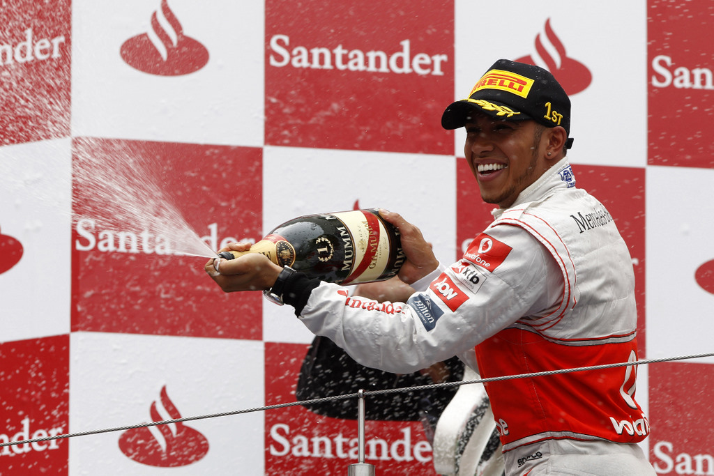 F1: Lewis Hamilton sorprende y logra la victoria en entretenido Gran Premio de Alemania