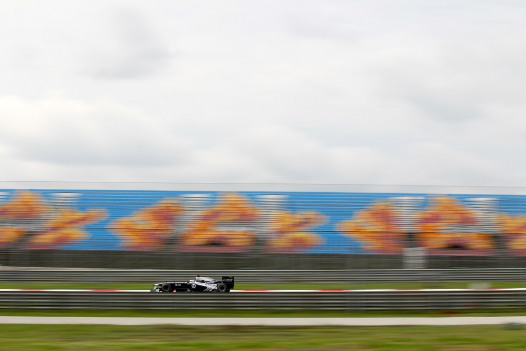 Las tribunas vacías. El Gran Premio de Turquía solo llamó la atención del público en su primer año. (Imagen: Prensa Williams F1, Steven Tee - LAT Photographic)