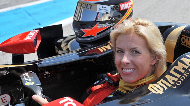 F1: ¿Ficción o realidad? María de Villota dice estar «cerca» de correr en la máxima categoría en 2012