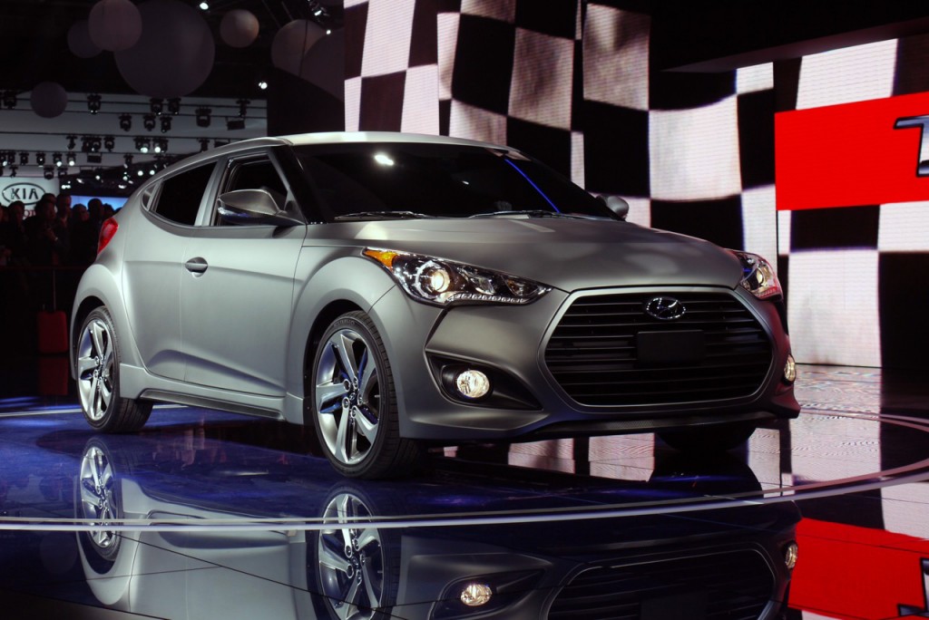Los mejores lanzamientos del Salón de Detroit 2012: Dodge Dart, Hyundai Veloster Turbo, Porsche 911 Carrera Cabriolet y más