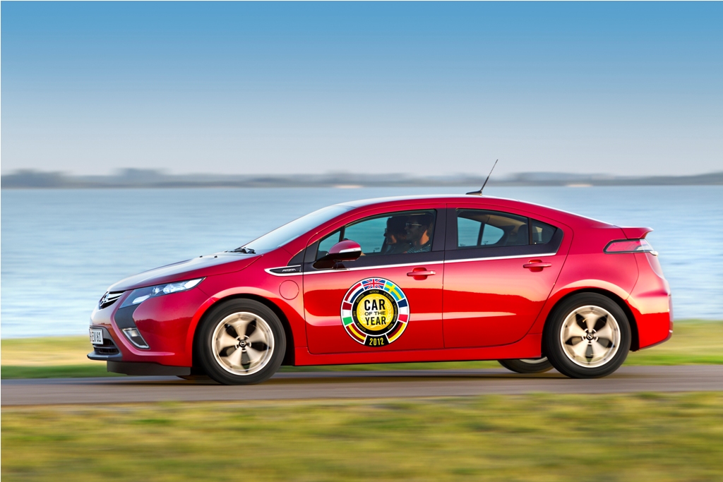 Venganza Eléctrica: el Opel Ampera/Chevrolet Volt es el nuevo Auto del Año 2012 en Europa