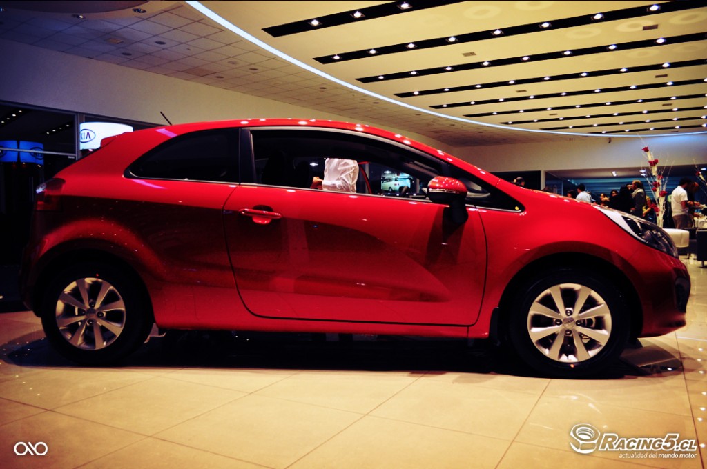 Apareció el más pequeño de los Rio: debuta el Kia Rio3 en Chile