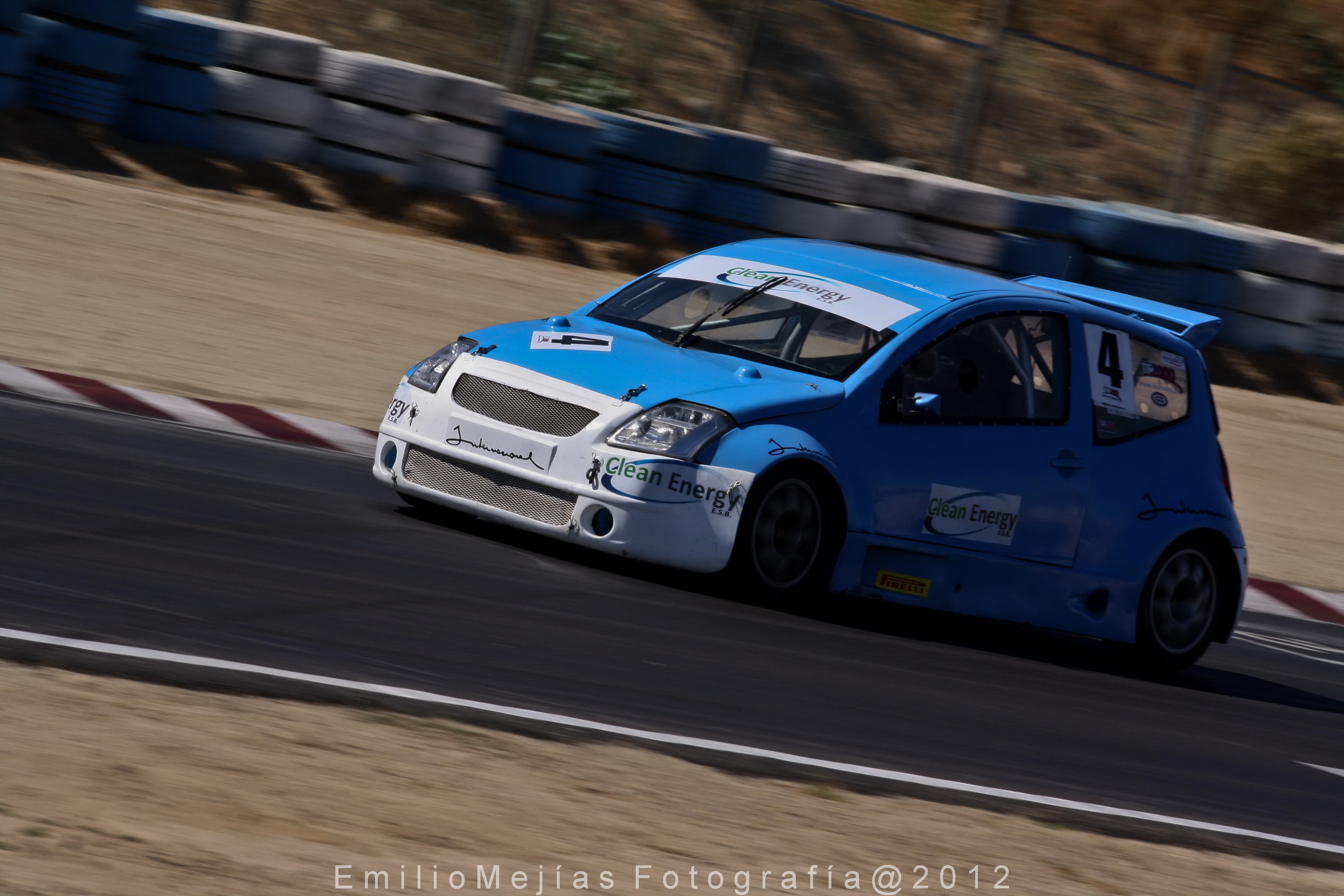 Miguel Fernandez en su Citroen C2 del TC2000