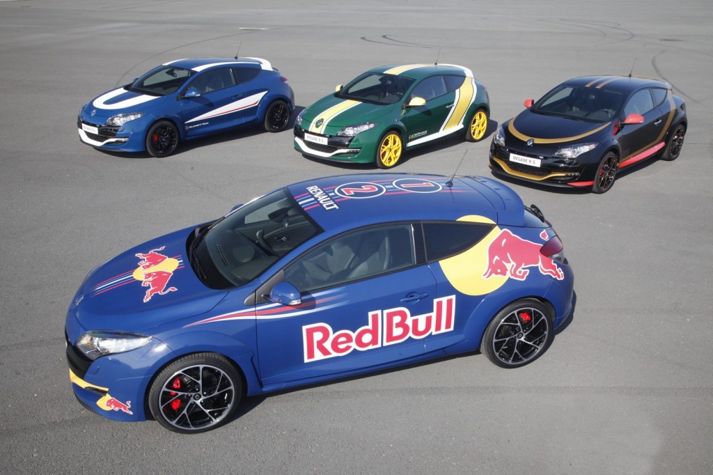 Renault viste al Clio RS y Megane RS con los colores de los equipos que propulsa en la Formula Uno