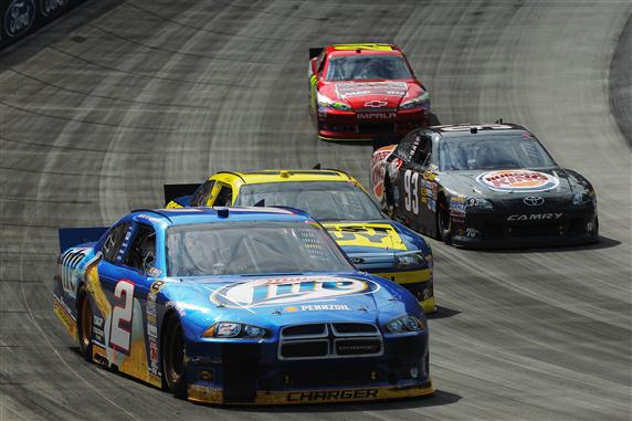 Brad Keselowski contra Jimmie Johnson: Hoy se define el campeonato de NASCAR Sprint Cup