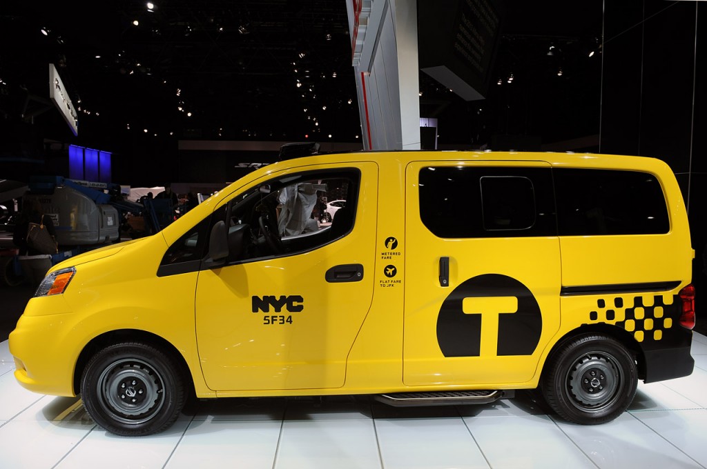 Nissan en el Salón de Nueva York: habemus nuevo Altima y el NV200 se lanza como el nuevo taxi oficial de la gran manzana
