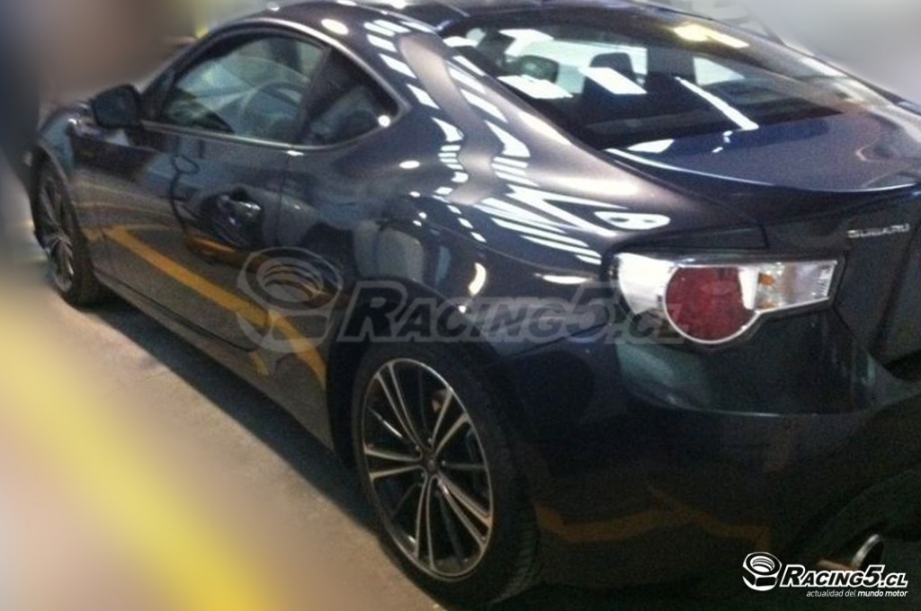 Exclusivo Racing5: Tenemos fotos espía de la primera unidad del Subaru BRZ descargada en Chile