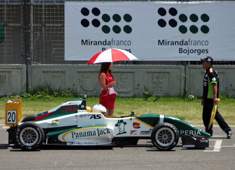 Jorge Bas fue undécimo y octavo en las dos primeras carreras de Panam GP Series en México