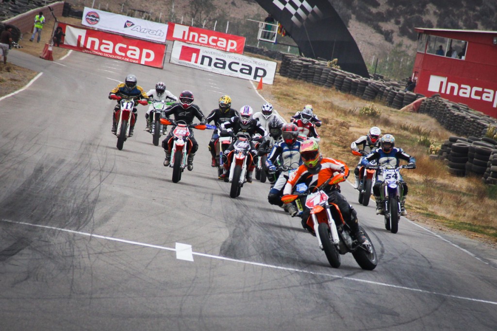 Este domingo se define el Campeonato de Apertura de Superbike y Supermotard en La Serena