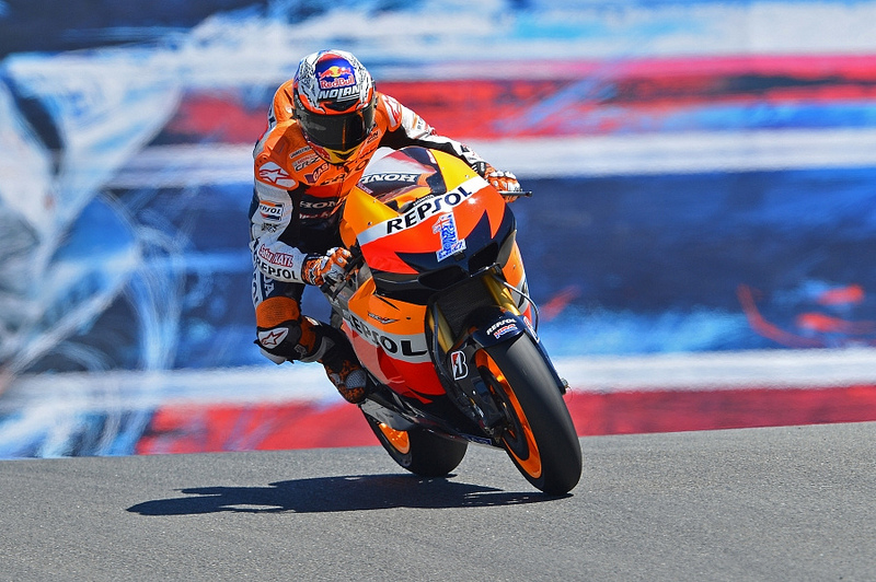 MotoGP: Casey Stoner vuelve a la victoria en Laguna Seca