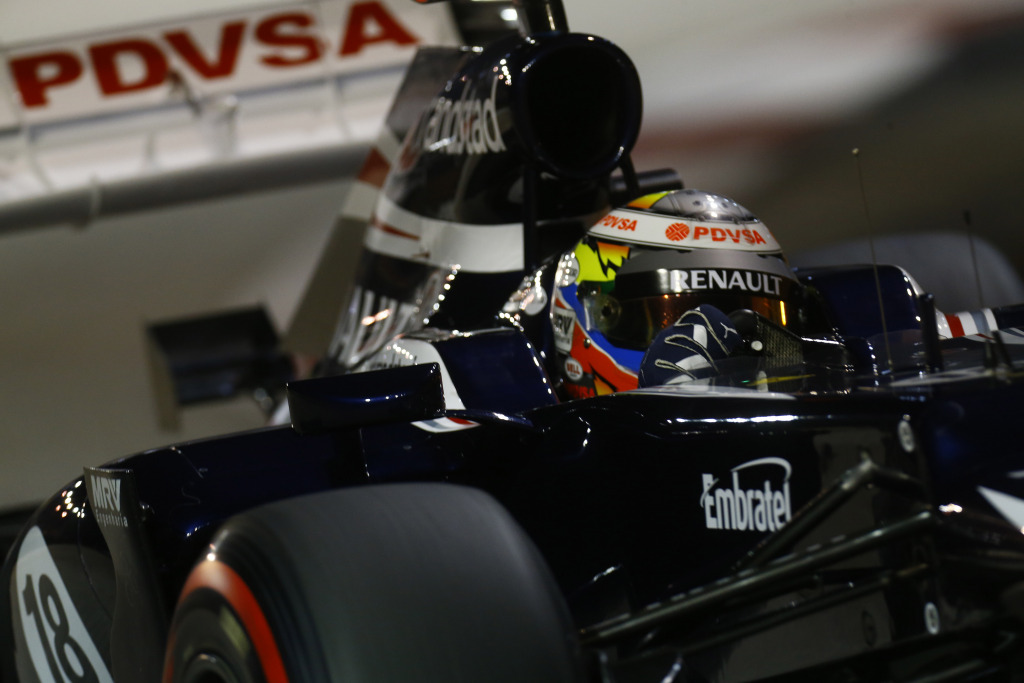 Fórmula 1: Lewis Hamilton logra la pole de forma aplastante en Singapur, Maldonado parte segundo
