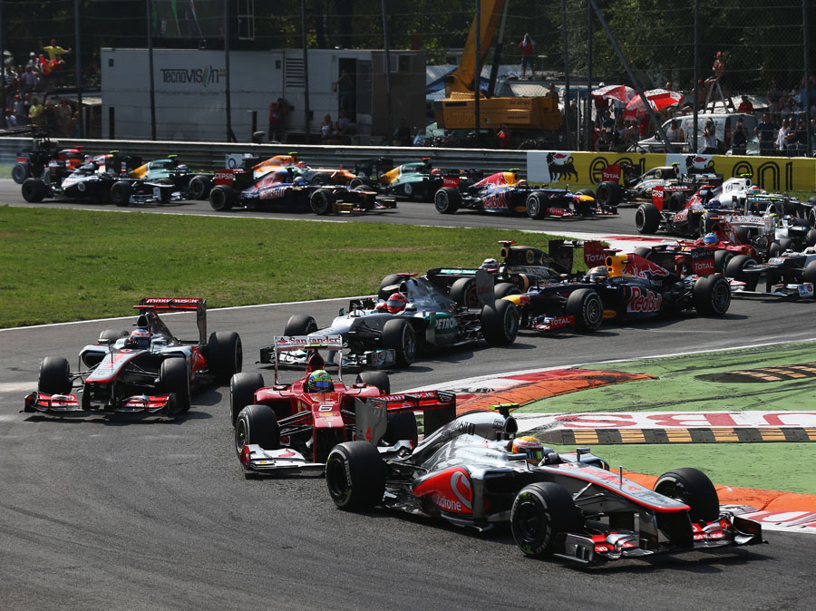 Fórmula 1: Hamilton dominó en Monza y un brillante «Checo» Pérez fue segundo