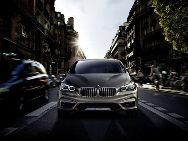 Salón de Paris: BMW mira al futuro con el Concept Active Tourer