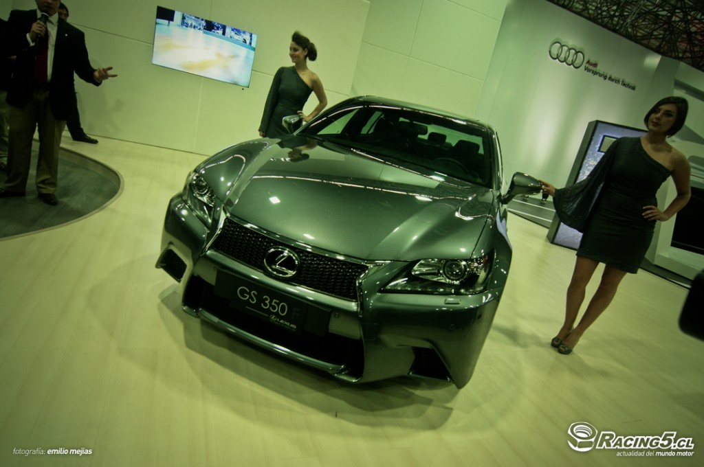XII Salón del Automóvil: Lexus añade deportividad a su gama GS, RX y CT con la línea F-Sport