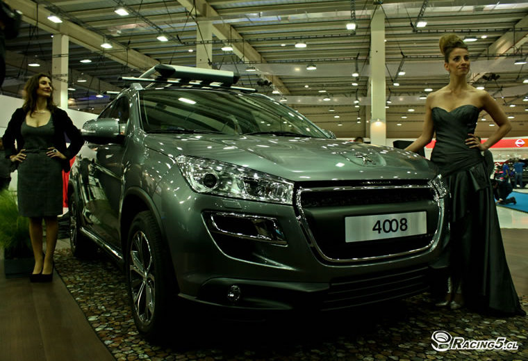 XII Salón del Automóvil de Santiago: Peugeot destaca con presentaciones de sus 208, 301 y 4008