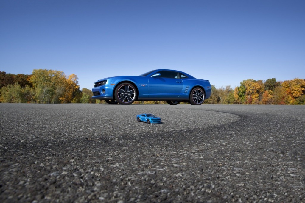 Hot Wheels quiere marcar el camino con un Chevrolet Camaro para el 2013