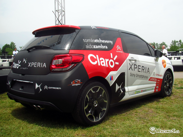 Se presenta el Team Claro Xperia Citroen DS, primer equipo de la categoría R3 del Rally Mobil