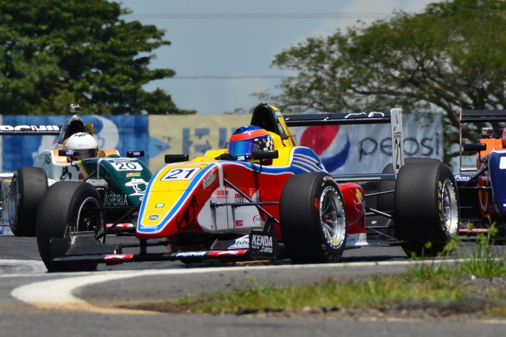Dosis de optimismo: Trabajos se realizan en Huachalalume para recibir a la Panam GP Series