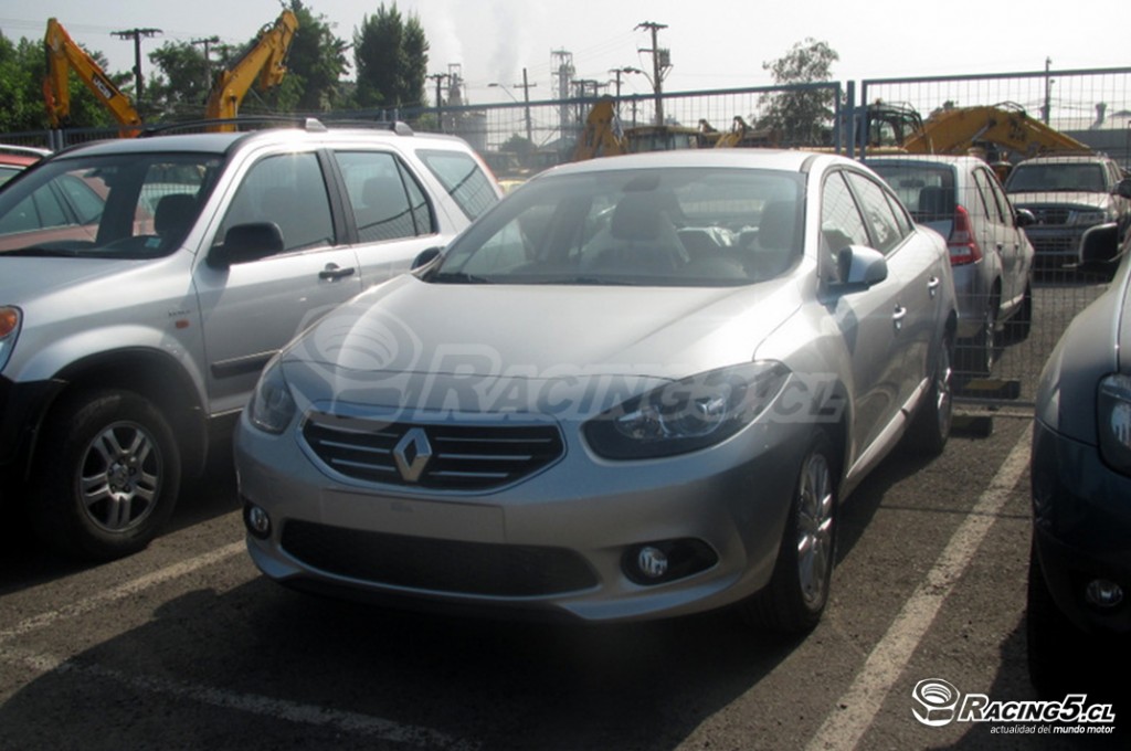Foto espía: Descubrimos al próximo Renault Fluence