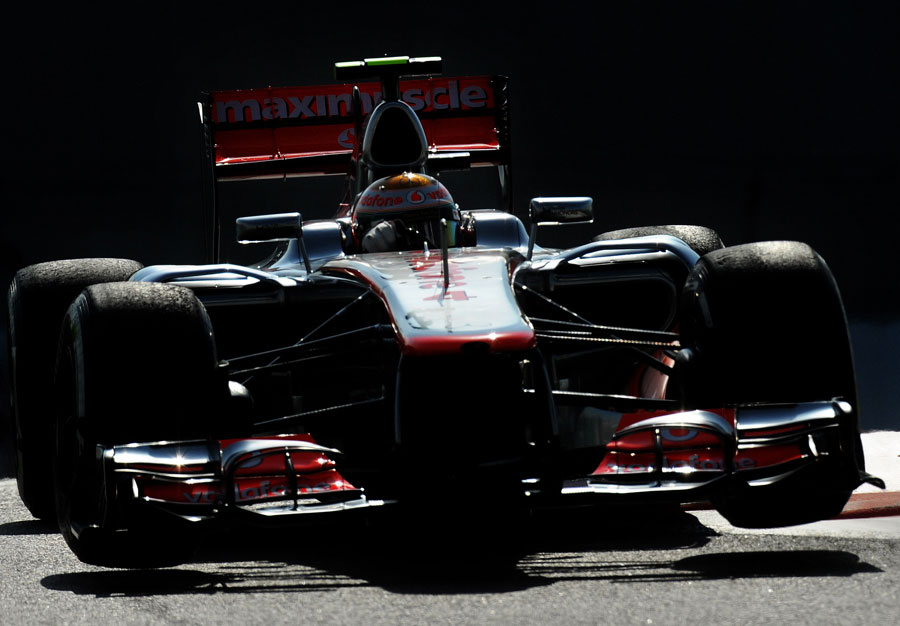 Fórmula 1: Lewis Hamilton dominó en la clasificación en Abu Dhabi, complicada sesión para los candidatos al título