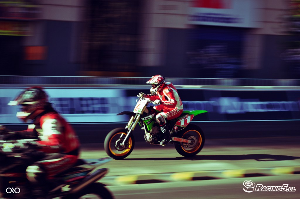 Quieren volver a robarse la película: El Supermotard define su campeonato 2012 en el Rally Mobil Motorshow