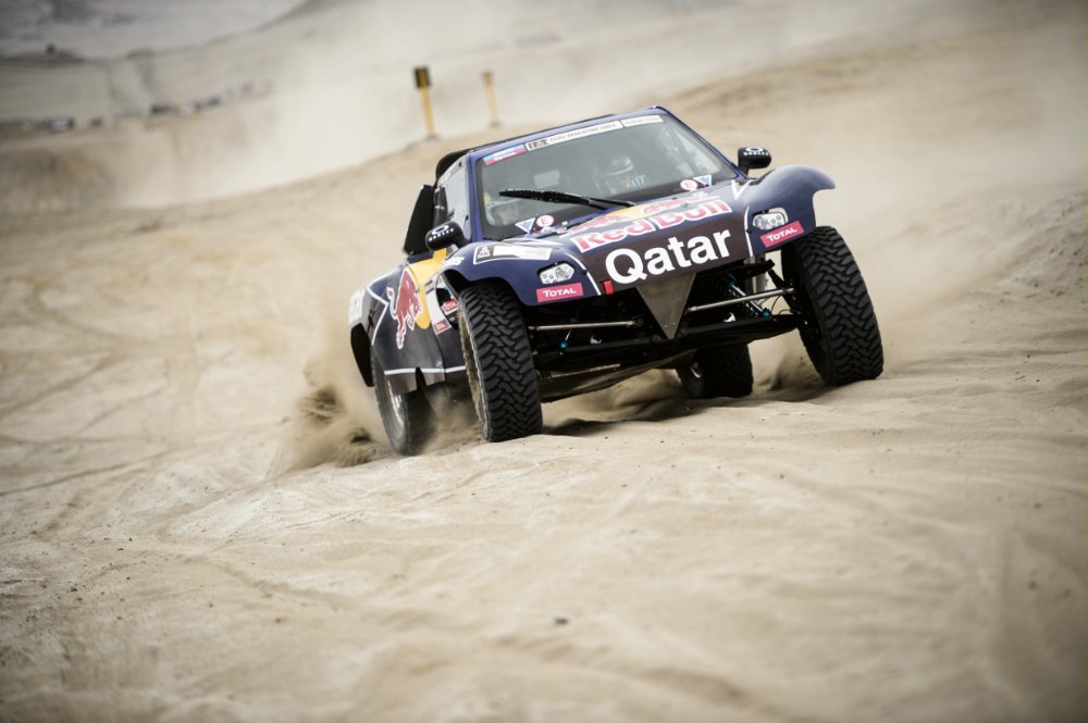 El ataque de los buggly: Carlos Sainz gana la primera etapa del Dakar 2013, Lucio Álvarez fue segundo