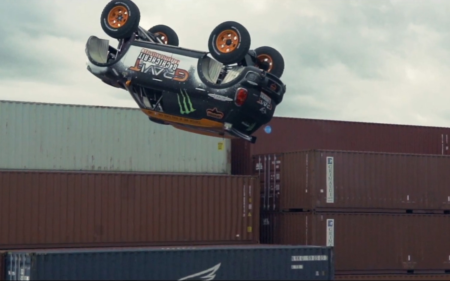 Modified-Mini-Countryman-John-Cooper-Works-Backflip-video-image-3