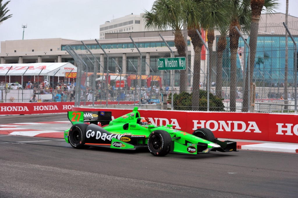 IndyCar: James Hinchcliffe logra su primera victoria en St. Petersburg