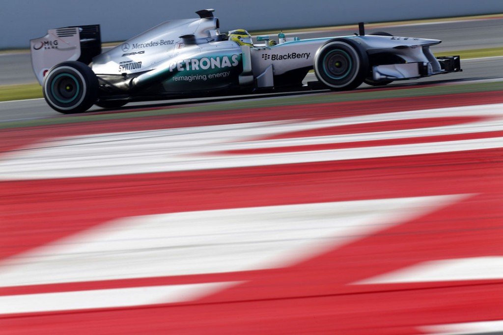 Fórmula 1: Nico Rosberg lideró el último día de entrenamientos de pre-temporada