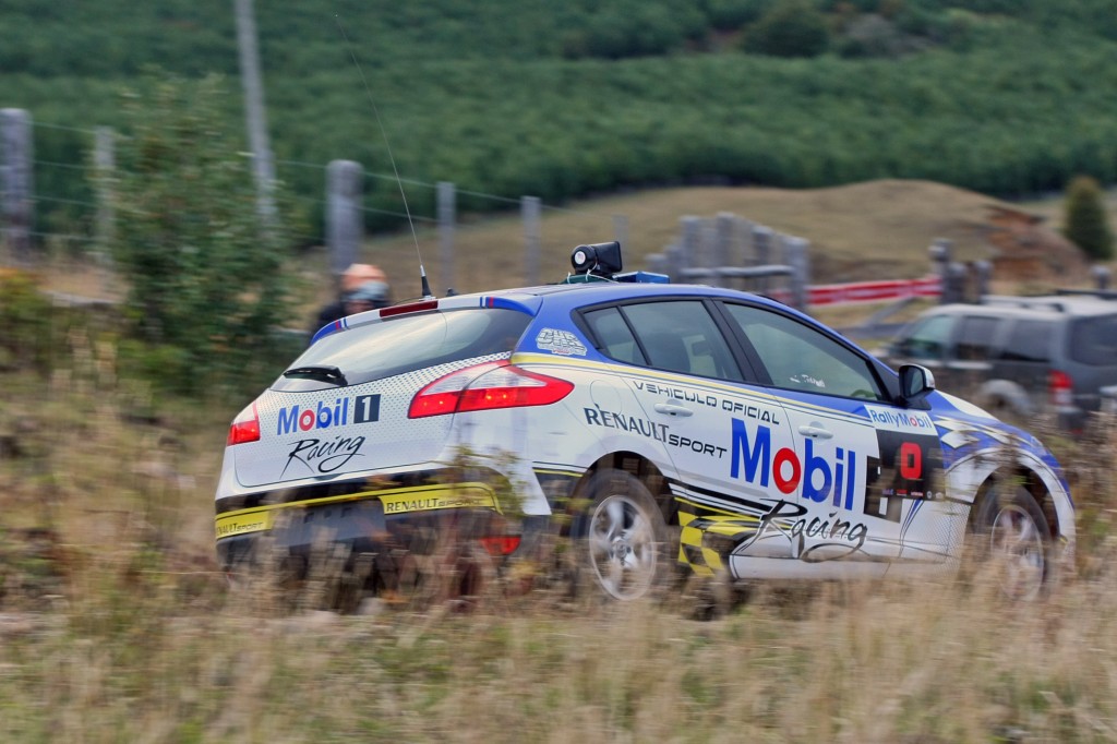 Renault con todo en el RallyMobil