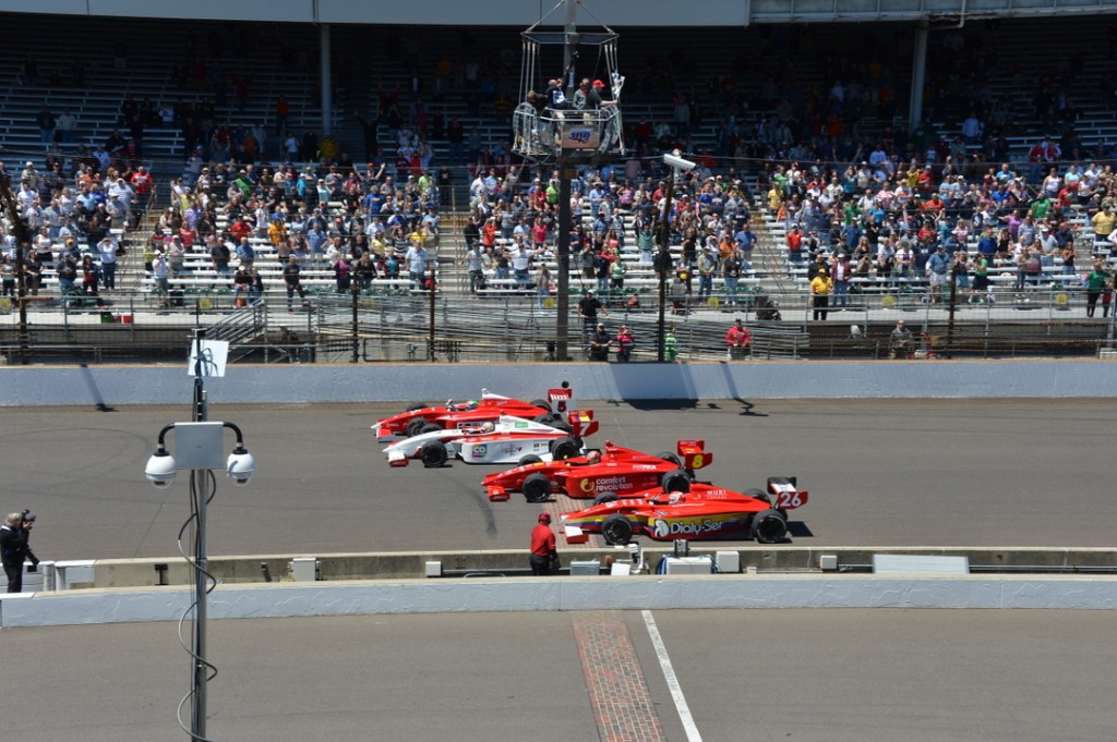 Video: Imperdible final en la carrera de Indy Lights en Indianapolis
