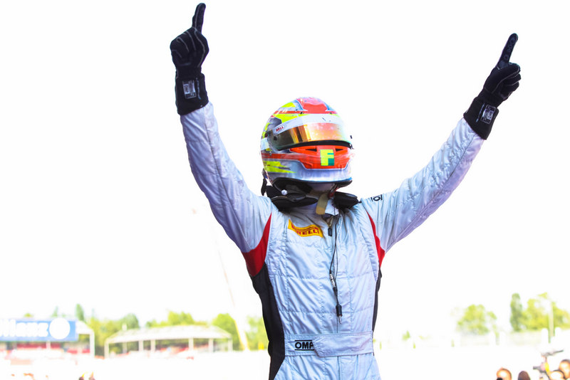 GP2 Series: Robin Frijns triunfó en una emocionate carrera en España