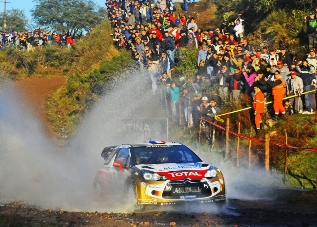 Rally de Argentina, día 2: Sebastien Loeb toma el control