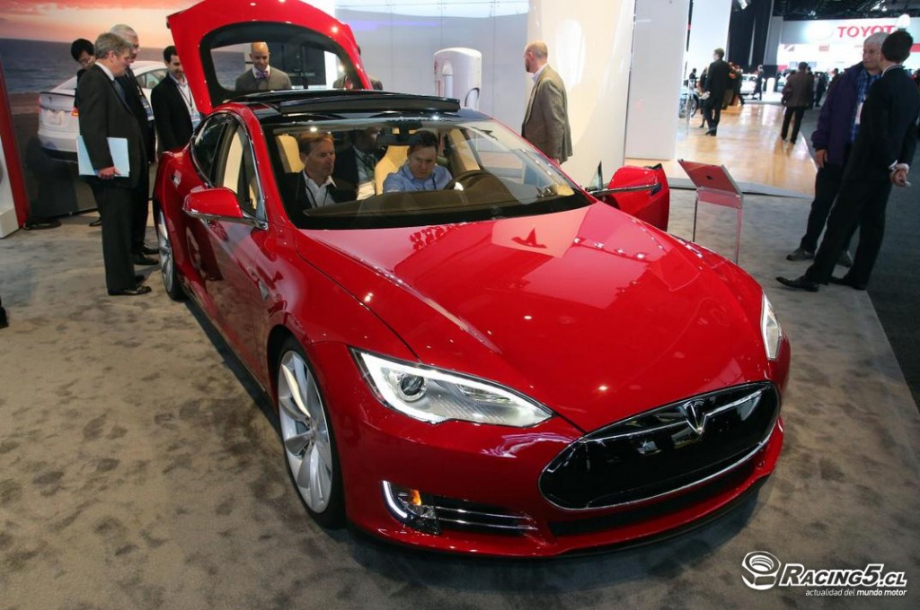 Ejemplar: Tesla le paga todos los préstamos al Gobierno de Estados Unidos