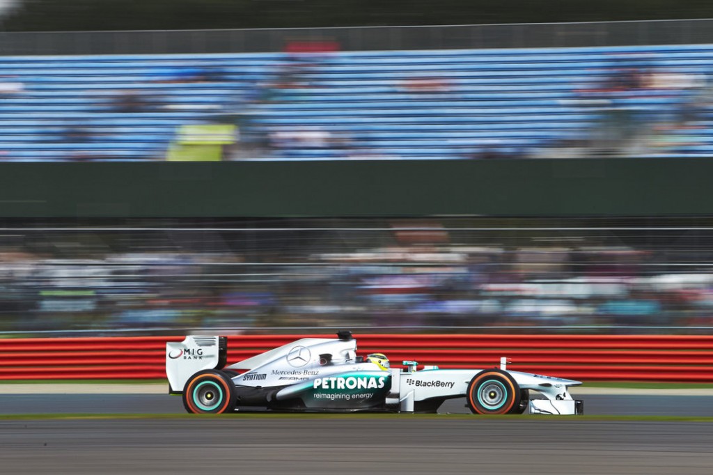 Fórmula 1: Nico Rosberg celebró en problemática carrera en Silverstone
