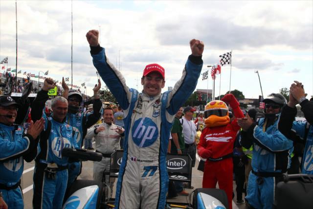 Nuevo ganador: Simon Pagenaud triunfa por primera vez en la IndyCar en una accidentada carrera en Detroit