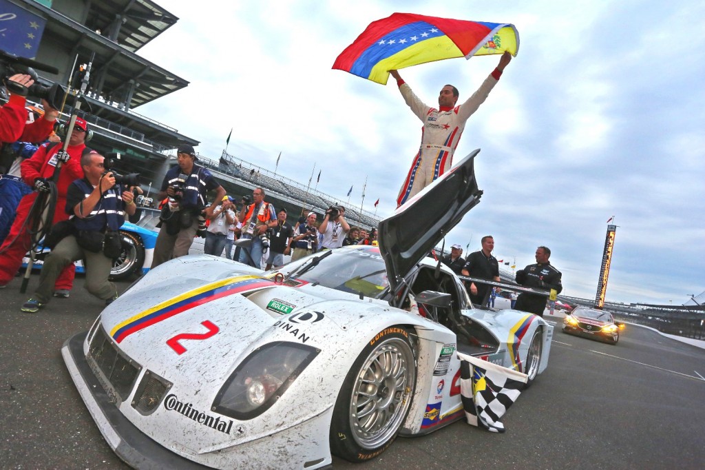 Venezuela en lo más alto del podio: Alex Popow ganó por segunda vez el Brickyard GP en Indianapolis