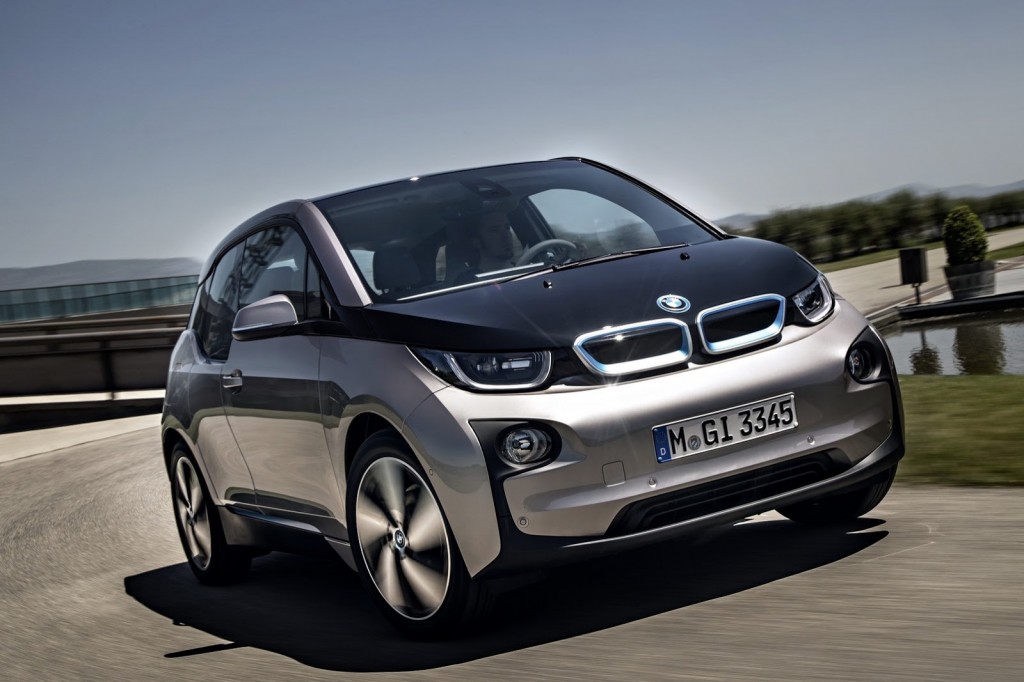BMW lanza sistema de asistencia inteligente «i Genius» para sus nuevos modelos «i»