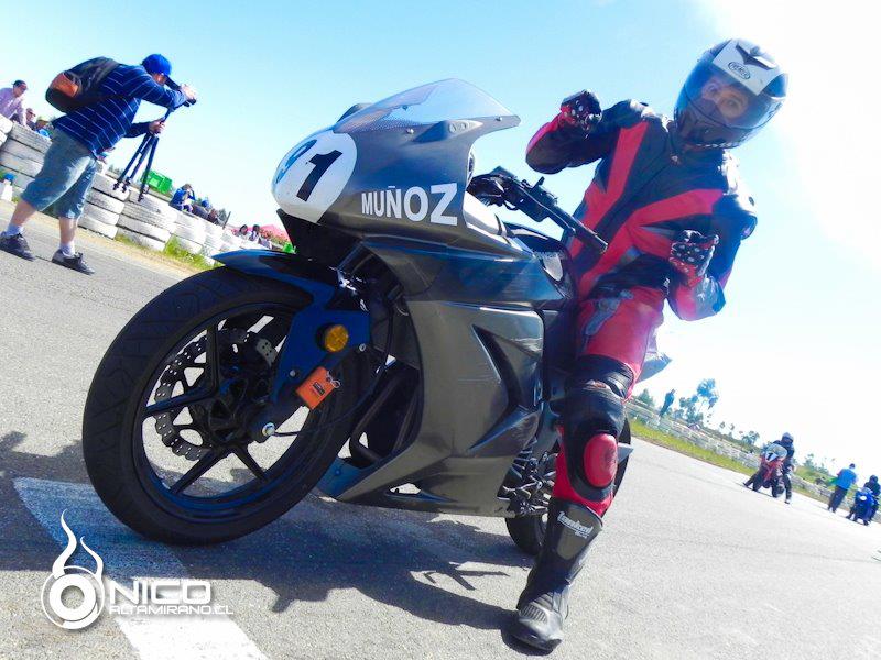 Conociendo a Marco Muñoz, piloto de la categoría 250 cc del Campeonato Nacional de Motociclismo de Velocidad