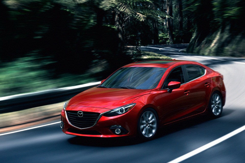 El que faltaba: Presentan el nuevo Mazda3 sedán