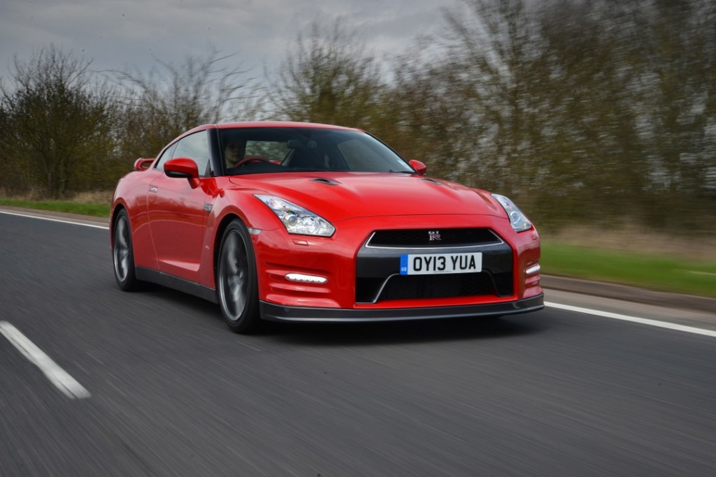 Tuercas sueltas: ¿El Nissan GT-R Nismo acelerará de 0 a 100 en cerca de 2 segundos?