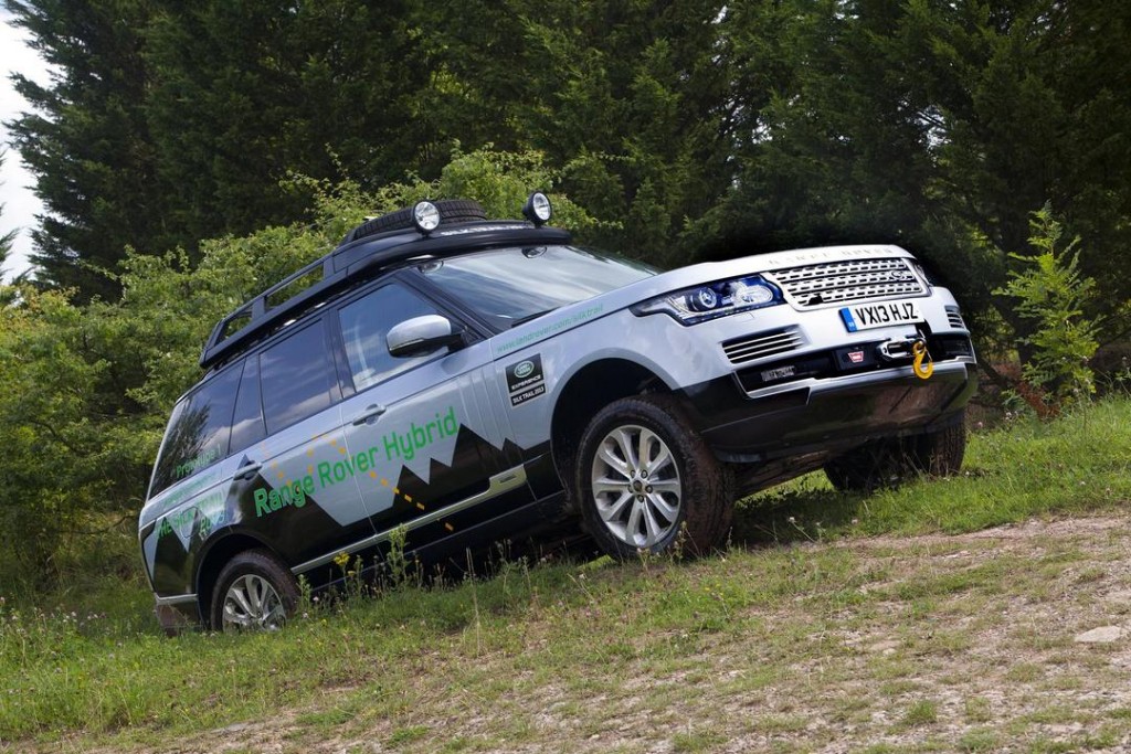 Land Rover presenta su primeros modelos híbridos: Conoce la Range Rover Hybrid