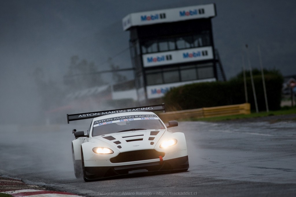 En serio: Bruno Senna manejó un Aston Martin Vantage GT3 en Las Vizcachas