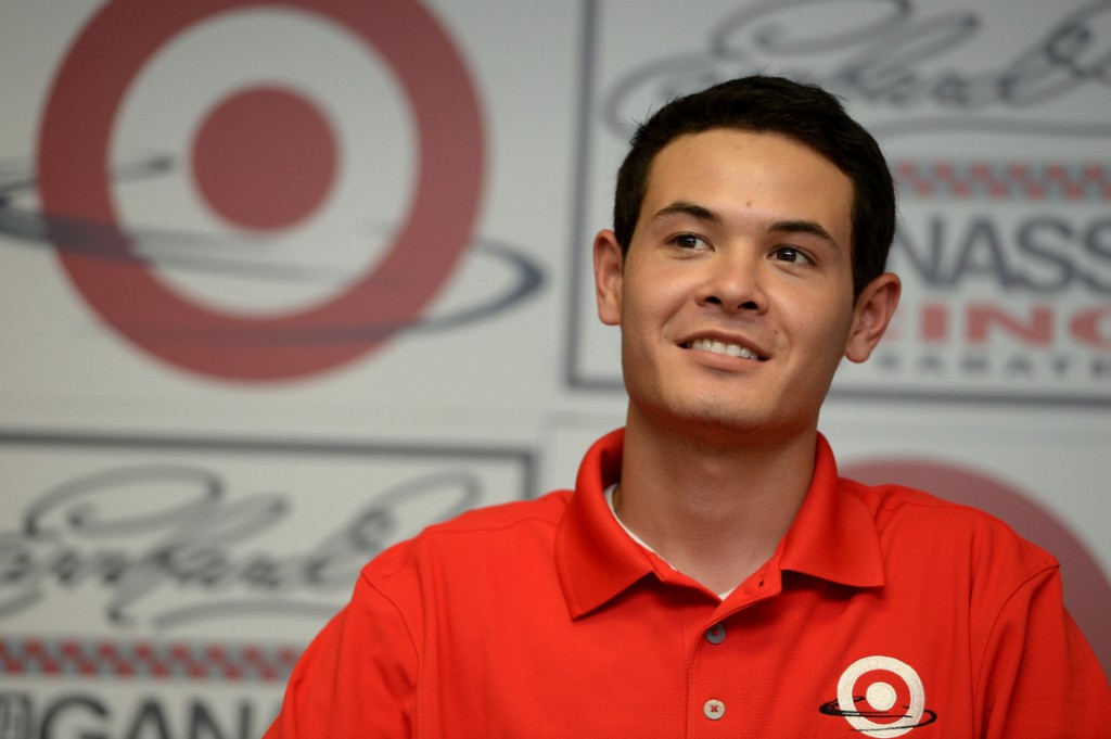Kyle Larson: El talentoso reemplazante de Juan Pablo Montoya en el auto N°42