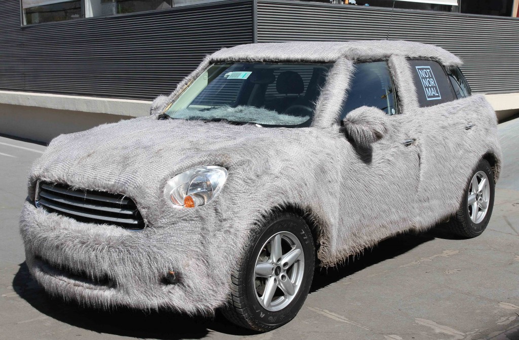 El «adorable Mini de las Nieves» se toma las calles de Chile
